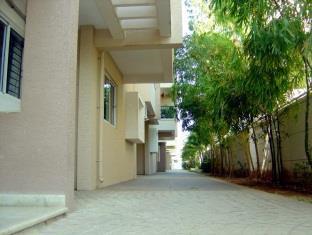 Stopovers Serviced Apartments - Hebbal Bangalore Eksteriør billede